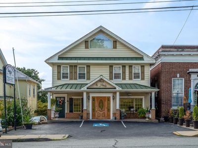 80 W Market St, Hallam, PA, 17406