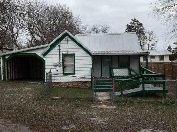 110 E Broadway Ave, Sulphur, OK 73086