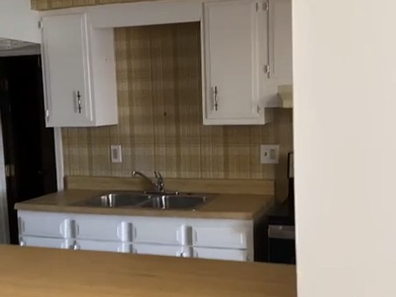 3rd image of 333 Manown St #206
