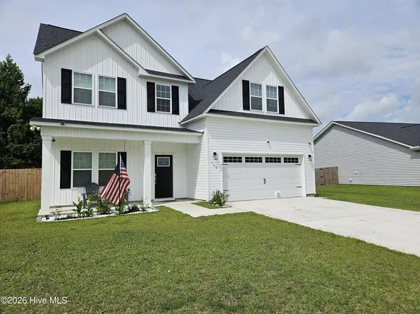 109 Fox Cove Xing, Jacksonville, NC 28546