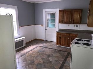 39 Dewey Ave, Pittsfield, MA 01201