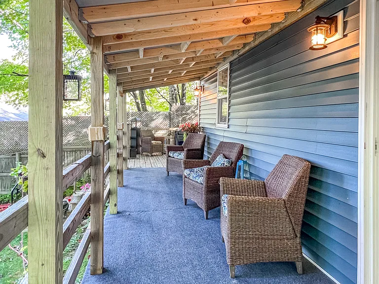 8 Perala Ct — Photo 4