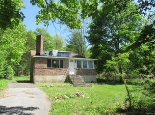 30 E Church Rd, Saugerties, NY 12477