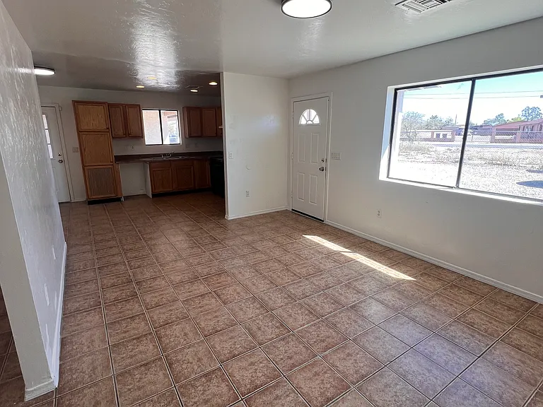 1505 N Yavapai St #1 — Photo 2