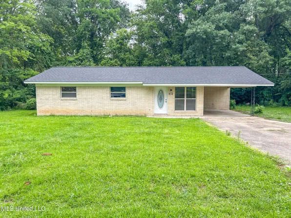 215 Spring St, Taylorsville, MS 39168