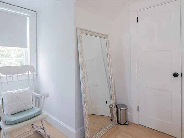 122 Ruggles Ave — Photo 26
