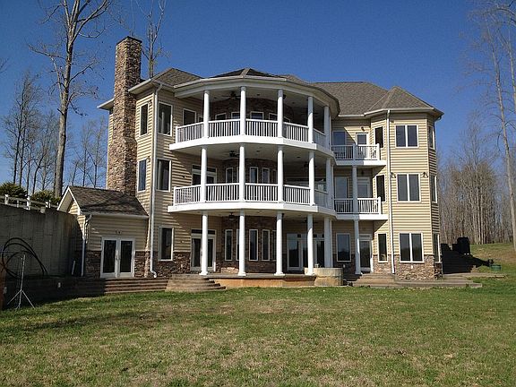 2nd image of 27132 Daniels Point Dr