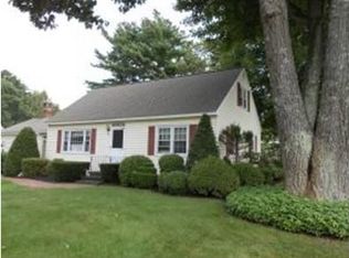 6 Sioux Ave, Nashua, NH 03063