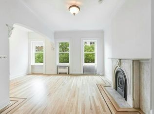 355 W 22nd St APT 2, New York, NY 10011