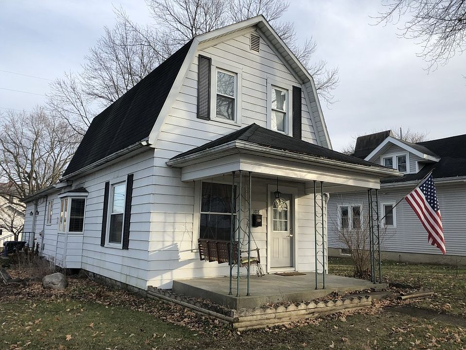 1st image of 108 N Oak St