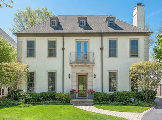 1182 Asbury Ave, Winnetka, IL 60093