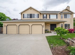1911 Pensione Pl, Wenatchee, WA 98801