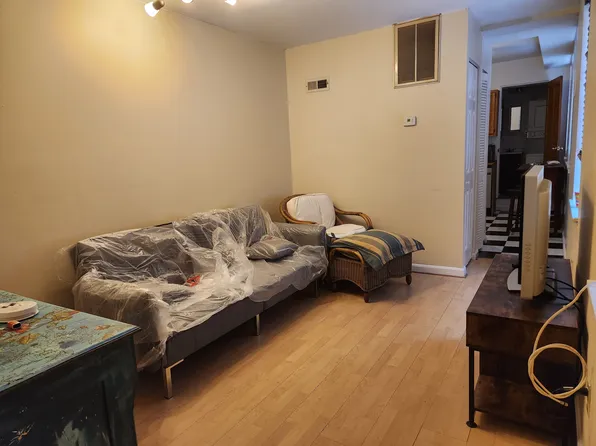 2108 Fleet St, Baltimore, MD 21231