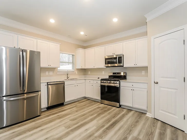 247 Turtle Creek Dr — Photo 6