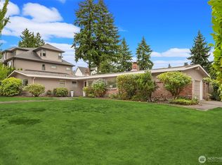 11005 SE 28th Pl, Bellevue, WA