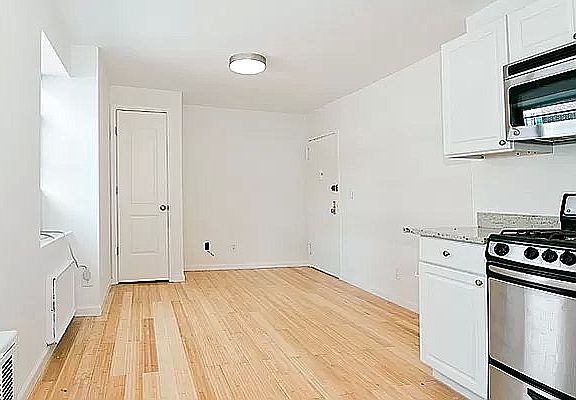 2nd image of 340 E 90th St #602