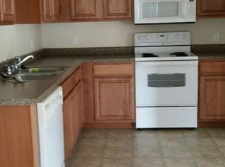 108 N 6th St APT 5, Godley, TX 76044