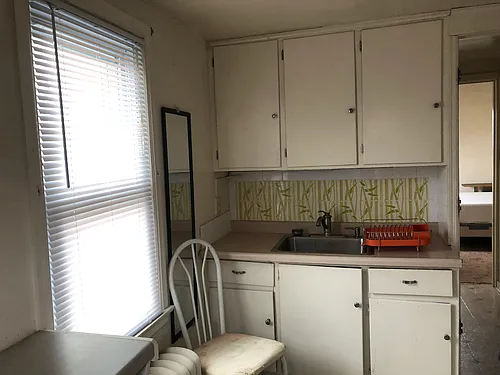 2016 Kendall Ave #2B Photo 1