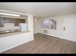 2411 S Gaylord St APT 204, Denver, CO 80210