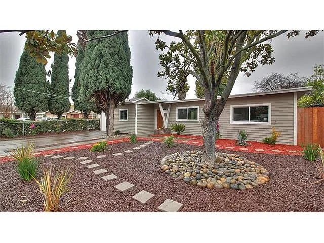 10325 Serrano Ave photo 1