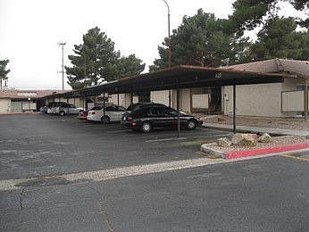 2nd image of 421 N Lamb Blvd