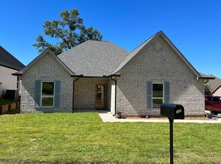 100 Iberville Pl, Carriere, MS 39426