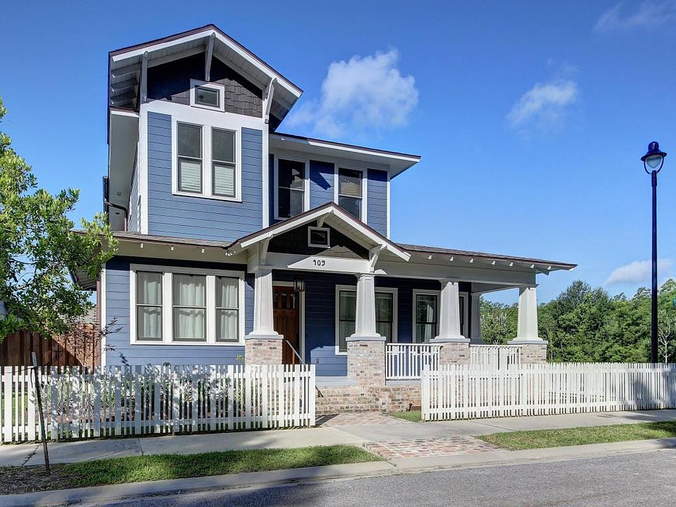 1st image of 409 Traditions Dr