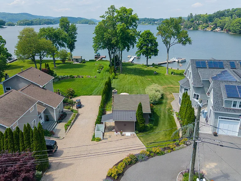 11 Cedar Dr — Photo 5