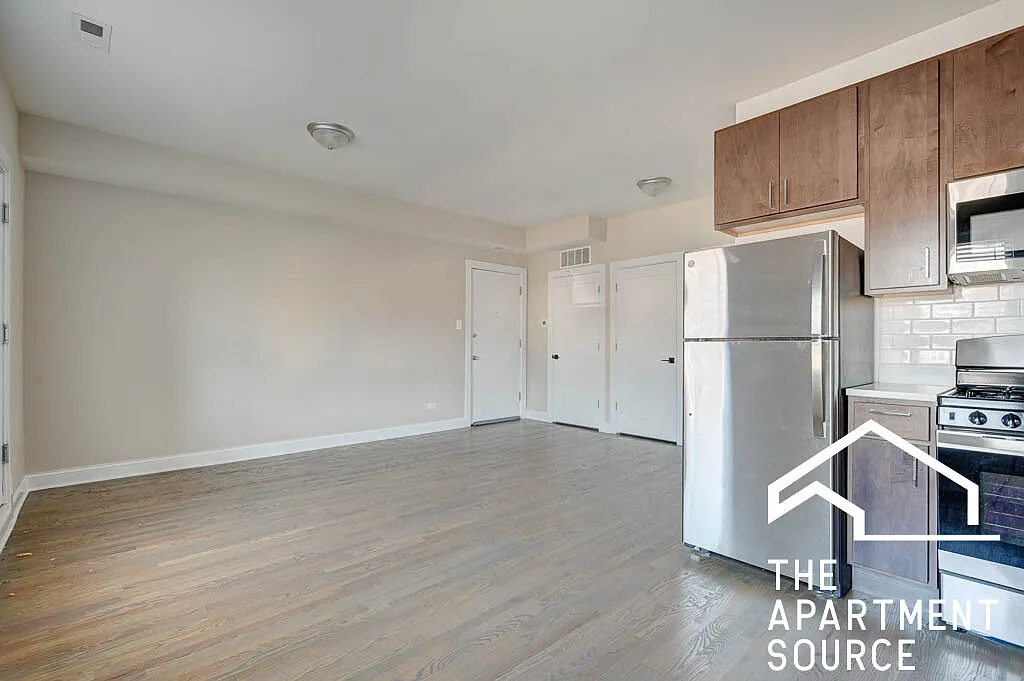 1 bed, 591 sqft, $2,195 — Photo 2