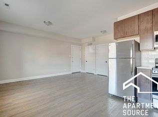 3409 W Fullerton Ave #2S, Chicago, IL 60647