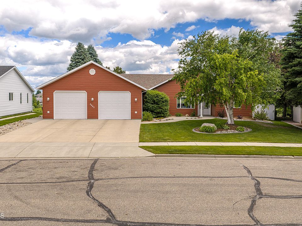 1st image of 3027 Arizona Dr