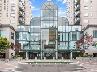 1 Daniel Burnham Ct APT 202, San Francisco, CA 94109