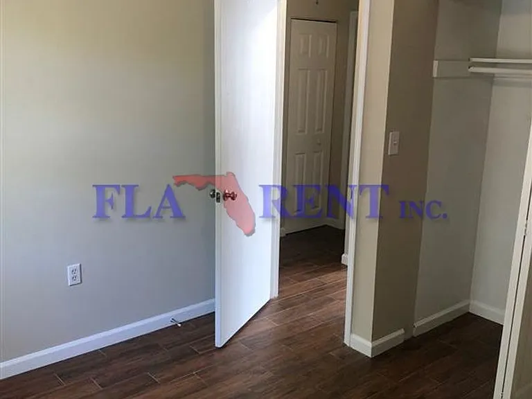 2820 Beckwith St — Photo 13