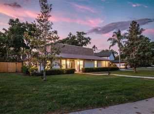 13313 Golf Crest Cir, Tampa, FL 33618