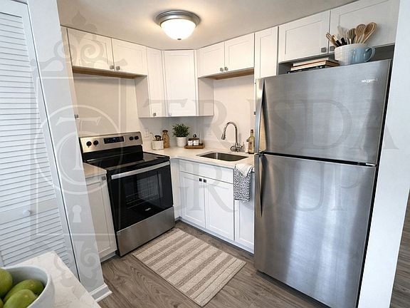 5th image of 336 Perry Hwy APT 306