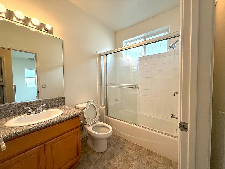3317 Del Mar Ave — Photo 44