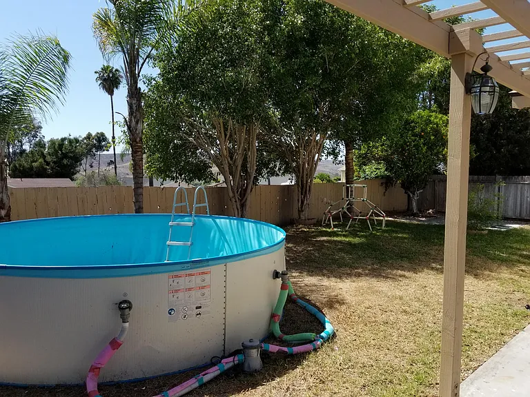 645 Parker St — Photo 31