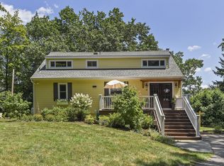 18 Glenridge Rd, Katonah, NY 10536