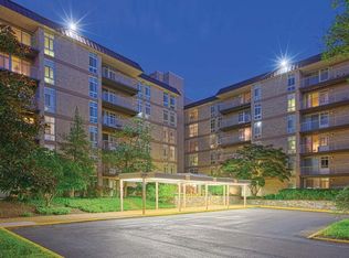 210 E Fairfax St APT 306, Falls Church, VA 22046