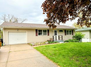 9380 Ohio St, Omaha, NE 68134