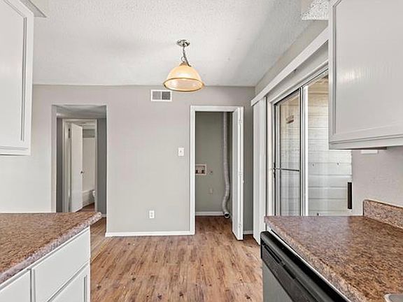 4th image of 1625 Mary K Ln #1629