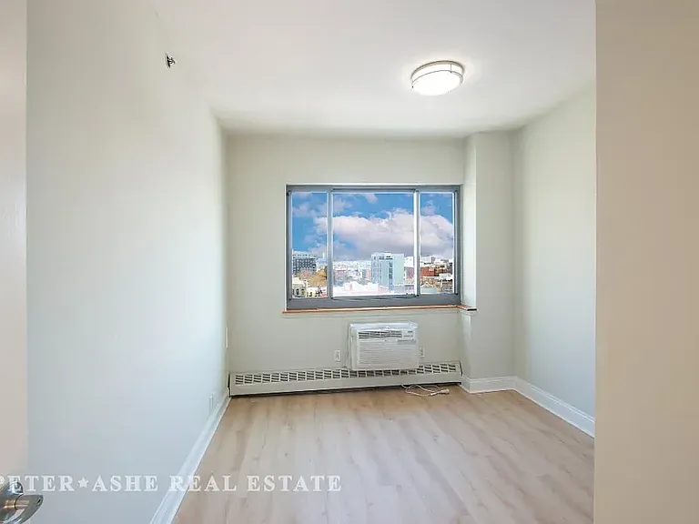 2205 3rd Ave #7A — Photo 6