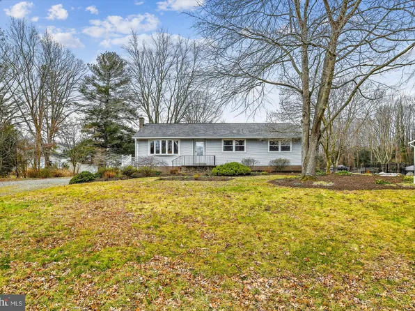 109 Claiborne Rd, Edgewater, MD 21037