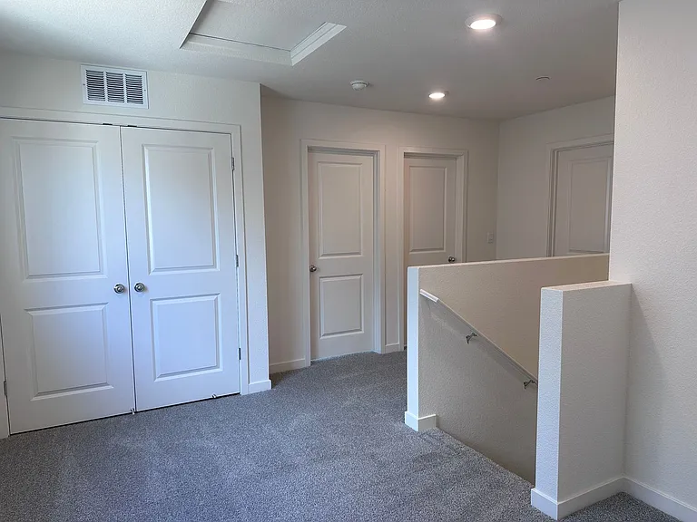 7760 Forestdale Way — Photo 6
