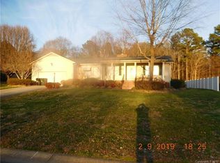 810 McGregor Dr NE, Concord, NC 28025
