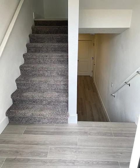 9424 SW Longstaff St — Photo 2