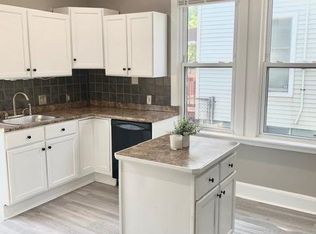 1581 Coutant Ave, Lakewood, OH