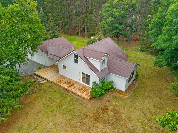 2219 Pearsall Rd, Fairview, MI 48621