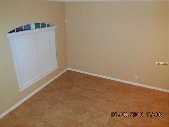 4th image of 926 Girard Dr