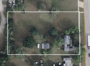 9282 Wayne Rd, Romulus, MI 48174